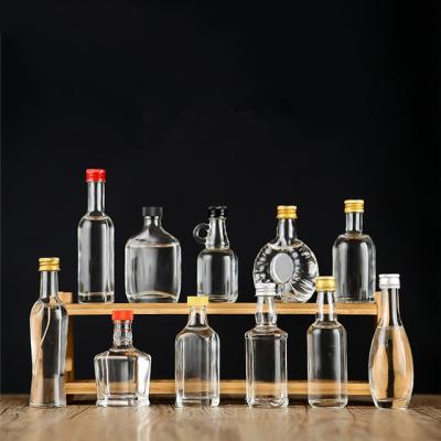 Китай Стекло Кристл утечки устойчивое разливает вино по бутылкам водки 40ml 50ml с алюминиевой крышкой продается