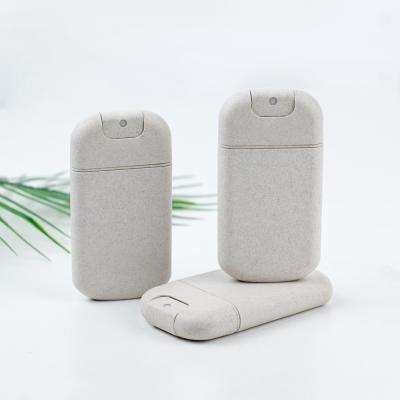 China Recarregável reciclável quadrado da garrafa 0.7oz 1oz 20ml 30ml do pulverizador do cartão de crédito à venda