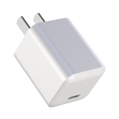 China Universal Mobile High Speed Fast Phone Plug 20WPD USB C Charger PD 3.0 USA Quick Charger for sale