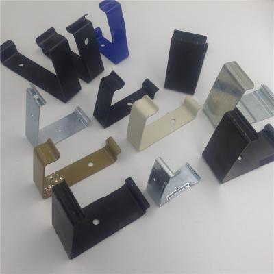 China Anodisierungscnc-Blech-Herstellungs-Frühling, der Kisten-Clip behält zu verkaufen