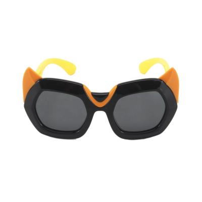 China Cute Cartoon Sunglasses Kids Boys Children Sunglasses Pink 6 Years Children Sunglasses For Girls for sale