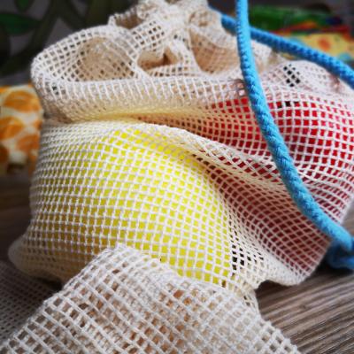 China Universal Eco Friendly Washable And Reusable Product Shopping Drawstring Mesh Bag for sale