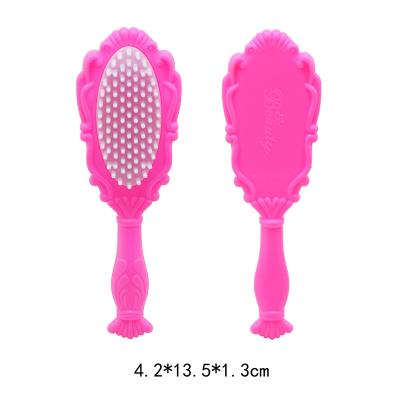 China DIY TOY Hot Sale Flat Comb Set 18 Inch Doll Accessories Plastic Baby Accessory With Wholesale Price for sale