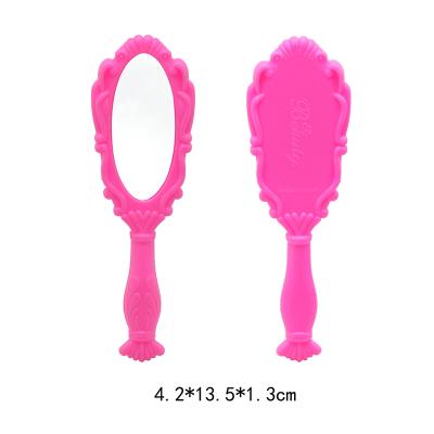 China DIY TOY Hot Sale Air Mirror & Comb Love Packages Doll Accessories With Wholesale Price for sale
