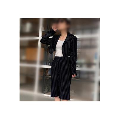 China Fashion Comfortable Navy Striped Short Blazer And Knee Length Breeches Ladies Uniform Suit for sale