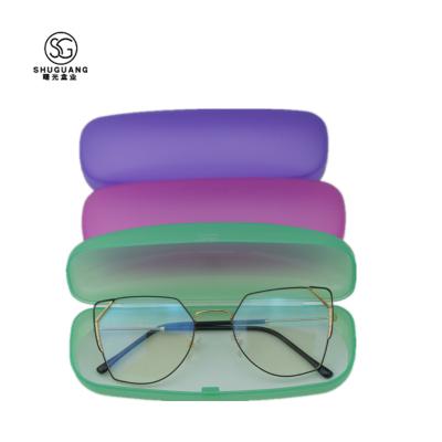 China Hot Selling Glass Storage Good Quality Colored Glass Plastic Optical Case Case For Glass Storage for sale
