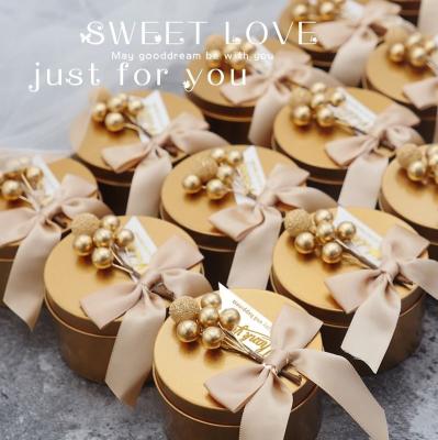 China Other Unique Wedding Favor Party Candy Chocolate Gifts Boxes Metal Heart Round Tin Box For Guests for sale