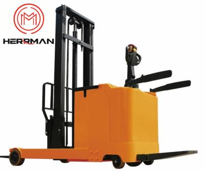 China Stand Type Electric Reach Forklift Load Capacity 1000 - 2000kg for sale
