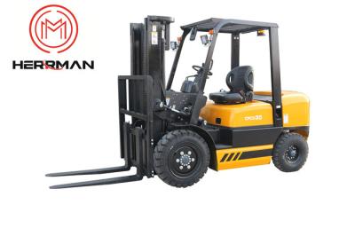 China Pneumatic Tires Diesel Forklift 3 Tons Lifting Height 4.5 Meters for sale