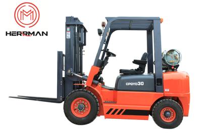 China 3~3.5 Tons Nissan Engine LPG Forklift Lifting Height 3000mm for sale