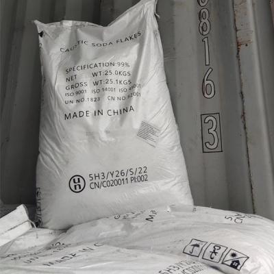 China Flocos 98.5%min 26MT/20GP da soda cáustica do NaOH do hidróxido de sódio à venda