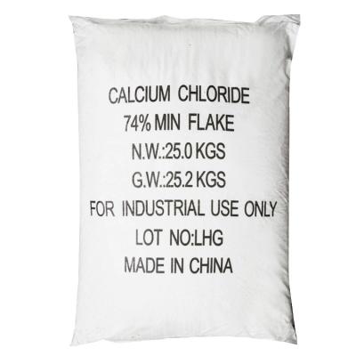 Китай Industrial Grade Cacl2 Calcium Chloride White Flakes 10043-54-4 74% 25 KG продается