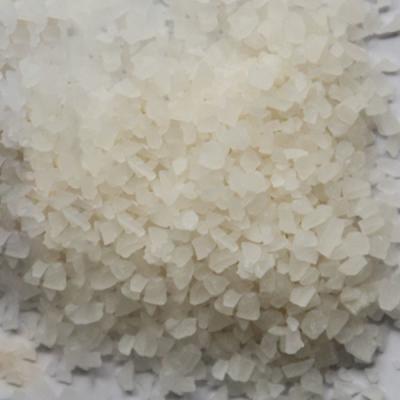 China 25 KG / BAG White Flake Iron Free Aluminum Sulfate à venda