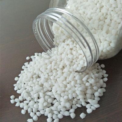 China Sulfato granulado do amônio do nitrogênio 21 brancos para o solo alcalino à venda
