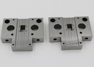 China CNC de aço das peças de automóvel da precisão que faz à máquina o revestimento 6-8 lustrado micro espelho à venda