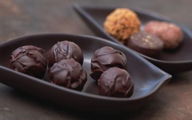 China OEM 40g Black Chocolate in Nitrogen Pillow Bag for sale