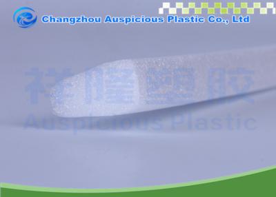 China A espuma Rod alternativo da forma EPE do triângulo para a madeira grande e pequena racha o reparo à venda