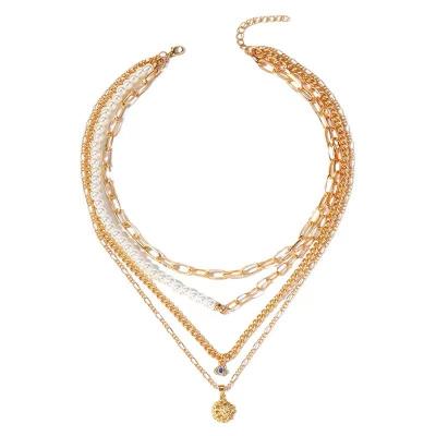 Chine Collier féminin haut de gamme durable de couleur or à vendre