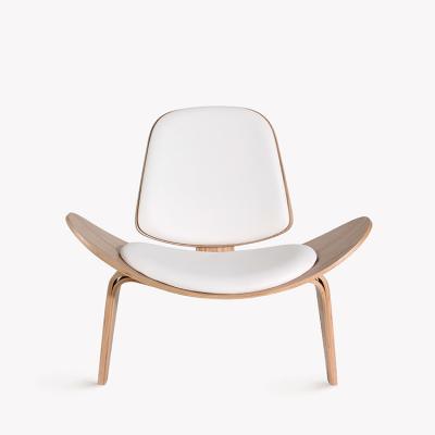 China Nordic Designer Shell Rotating Chair Curved Wooden Aircraft Smile Sofa Reception Hall Bargaining Shell Chair for sale