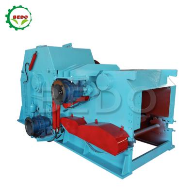 China 2pcs Blade Self-feeding Wood Chipper Machine Hydraulic Motor for Smooth Operation for sale