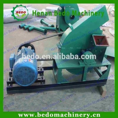 China Diesel Engine Powered Wood Chipper Machine with 235HP Main Power and CE Certificate for sale