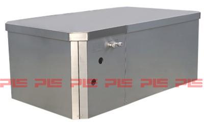 Chine Homogénisateur à haute pression horizontal avec l'ajustement hydrauliquement commandé de pression, large échelle entièrement fermée à vendre