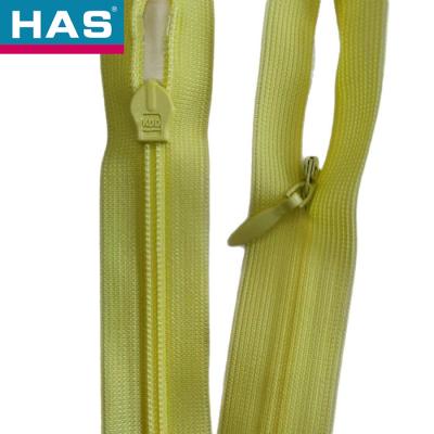 Cina Zipper per abito da sposa design personalizzato zipper di nylon invisibile in vendita