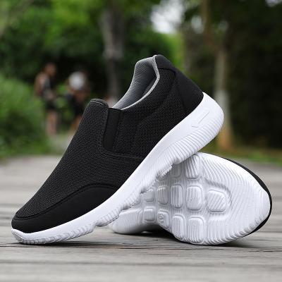China CUSHIONING Classic Loafers Mens Loafers Classic Casual Slip On Flats Fashion Shoes Sneakers for sale