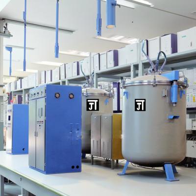 Chine une puissance avec deux corps fourneau 3000 degrés vertical Vacuum Graphitization four pour les matériaux de batteries au lithium à vendre