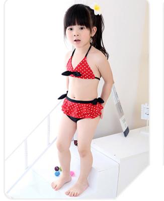 China QUICK DRY Girls Two Piece Swimsuit, Cartoon Tropical Ruffle Swimwear, Beach Bathing Suit for Toddler (2-6Y) for sale