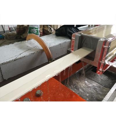 China Tapered Twin Bar PE PVC WPC Wood Plastic Profile Screw Extrusion Machine Line for sale