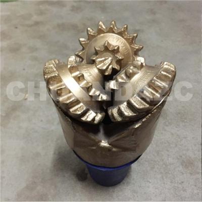 Китай 3 бит зуба стали 7/8 дюйма IADC 127 tricone/tricone буровой наконечник/филировали бабку сверлильного станка зуба tricone продается