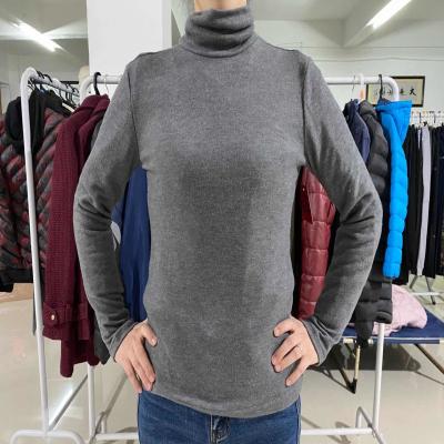 China Damen-halten hoher Hals-Pullover warme Mode und zufällige billige Preis-Kleidung zu verkaufen