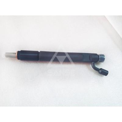 China crawler excavator 6CT diesel engine parts fuel injector 3966818 nozzle injectors 6CT fuel injector for sale for sale