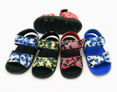 China Anti-odor Cartoon Boys EVA Clog Slippers Cartoon Baby Shoes Sandal Sports Children Outdoor Kids Sandals for sale
