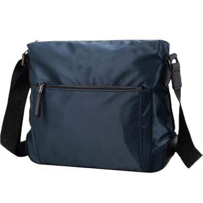 China Street trend Factory Direct Supply Messenger Bag Men's Shoulder Bag New Trendy Wholesale Casual Briefcase for sale