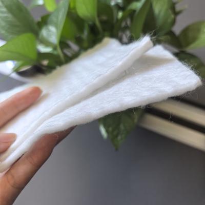 China Long Fiber Needle Punched Geotextile for Landfill and Tailings Pond Engineering PET Polyester Chips Width 1.0m-6.6m for sale