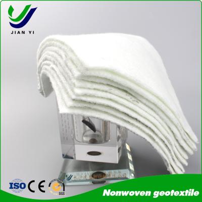 China Uv Resistance Staple Fiber Geotextile Water Permeable 100-800grams/㎡ for sale