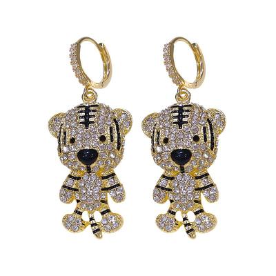 China Beautiful cute rhinestone tiger fashion earrings, latest design jewelry, diamond stud earrings for sale