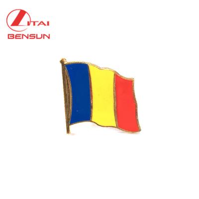 China Magnetic Imitation Hard Metal Enamel Pin Badge for sale