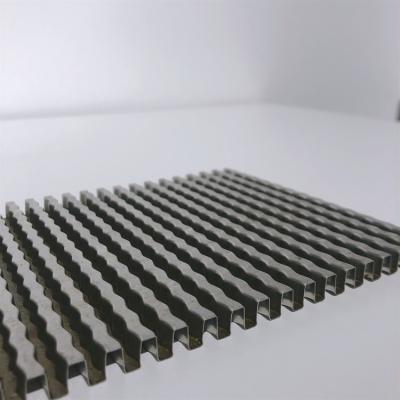 China Wärmeübertragung faltete Flossen-gekräuseltes Aluminiumfischgrätenmuster zu verkaufen