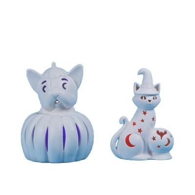 China Vintage Ceramic Indoor Holiday Decoration Halloween Ghost Outdoor Smiling Face Lit Miniature Fairy Garden Pumpkins Figurine Decorations for sale