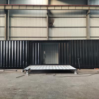 China Modern Expansion 40HC Single Sided Container House Prefab Container House for sale