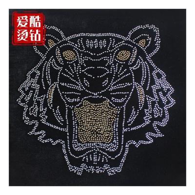 China Wholesale Custom Flatback Hot Sale Tiger Rhinestone Transfer for sale