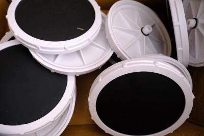 China Feine Blasenscheibe Diffr 2 mm Membrandicke für eine effiziente Belüftung mit 3500 Löchern zu verkaufen