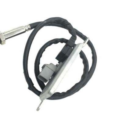 Cina 5WK96694C 12V Sensore di ossido di azoto NOX Fitted per Euro Truck OEM 2296800 in vendita
