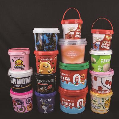 China Reusable BPA Free Food Grade Bucket with Lid and Handle Dishwasher Safe Recyclable for sale