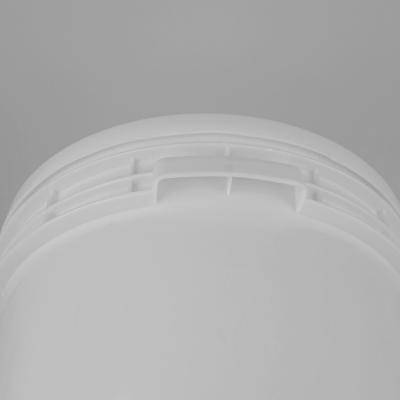 China 1L-5L Food Bucket with Lid UV Resistant and BPA Free for sale