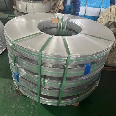 China 2B Oberfläche 316L Edelstahlspule DIN1.4404 SS316L Streifen kaltgewalzt 0,3-3 mm Dicke zu verkaufen
