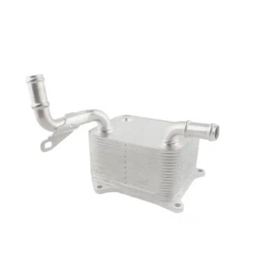 Chine Système de refroidissement de pièces automobiles Radiateur à huile pour A6 A8 RS4 RS5 V8 4.2L 079117015P à vendre